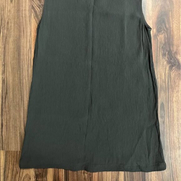 Beautiful Fabiana Filippi tank top size small - Picture 3 of 3